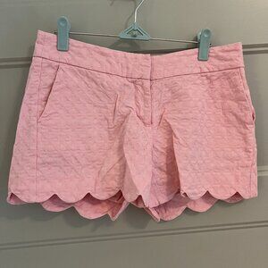 Crown & Ivy Light Pink textured scallop shorts size 4P